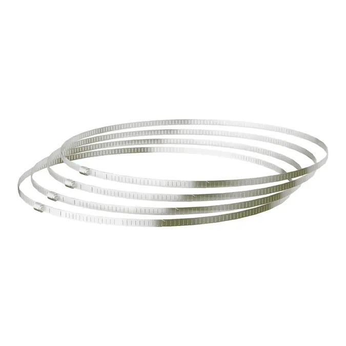 OnePole Pillar Flex Stahlband: aufgerolltes Edelstahlband in Schlaufen